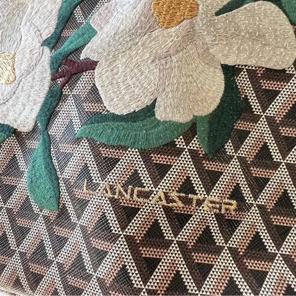 LANCASTER PARIS TOTE LG IKON COATED CANVAS FLORAL STITCHING ADJ STRAPS BROWN - Picture 4 of 11